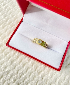 Anillo circulo cristal