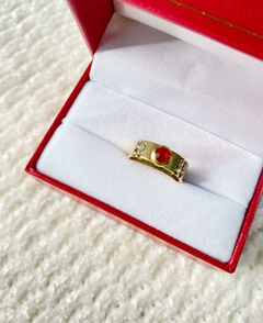 Anillo circulo rojo