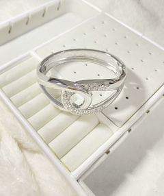 Brazalete plateado con strass - comprar online