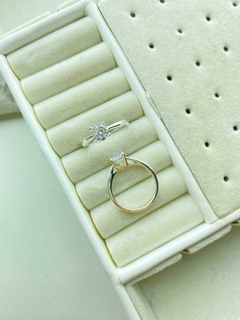 anillo cubic