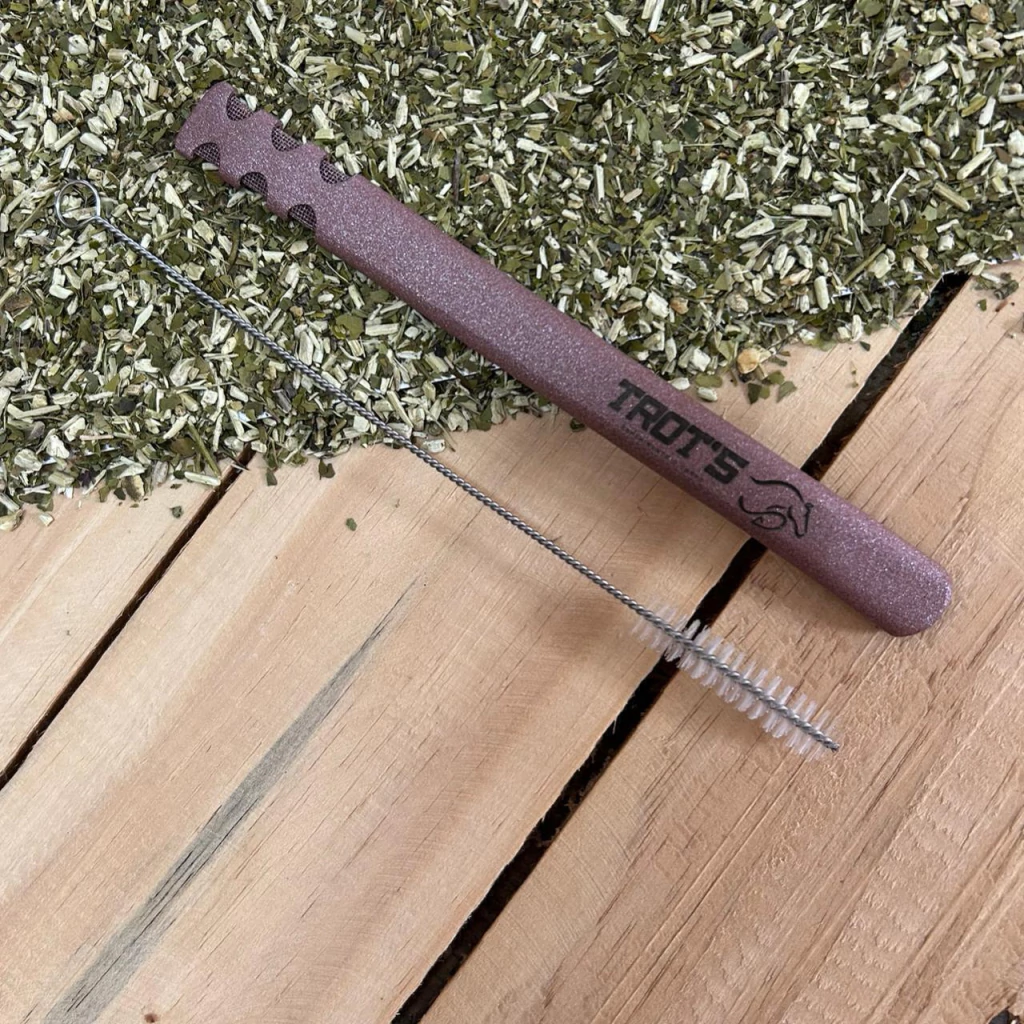 BOMBA TROT'S CHATA ROSE