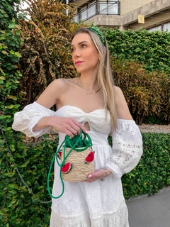 VESTIDO CURTO LAISE COM RENDA na internet