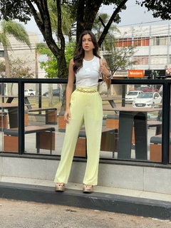 CALÇA ALFAIATARIA BOTÃO LATERAL - comprar online
