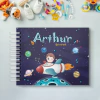 Livro do bebê astro boy foguete