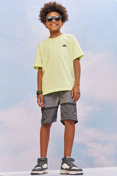 Conjunto de Camiseta em Meia Malha e Bermuda em Nylon Ergonomic com Elastano - comprar online