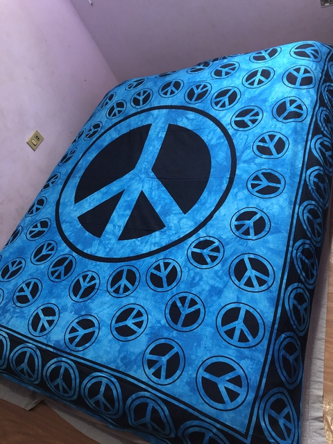 Colcha ☮️ - comprar online