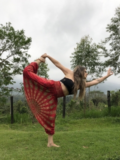 Calça thai