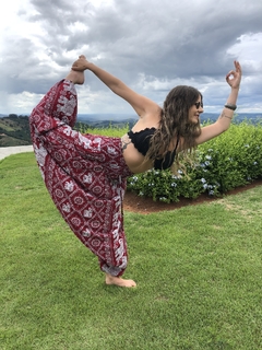 Calça thai