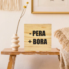 Placa Menos Pera na internet