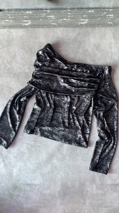 Irregular foil