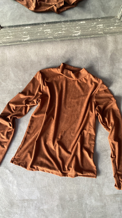 Media polera Gamuzada