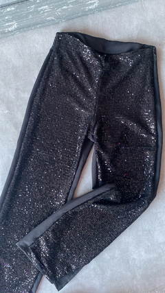 Pantalon frente lentejuelas en internet