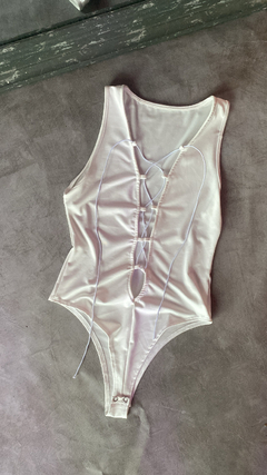 Body escote cruzado