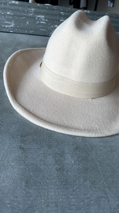 Sombrero en internet