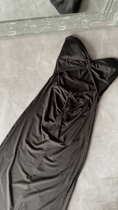 Vestido cut out volado