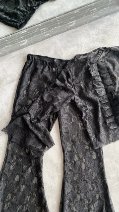Pantalon encaje