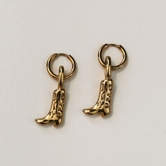 Aros Cowgirl - mur.andmore
