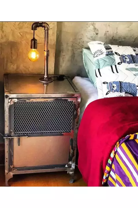 Mesa de Cabeceira Monte Minchinmavida