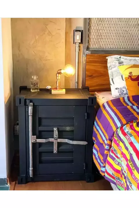 Mesa de Cabeceira Contêiner Monte Parinacota