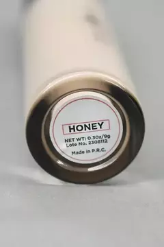 Corrector de Ojeras Líquido Honey DOLCE BELLA - tienda online