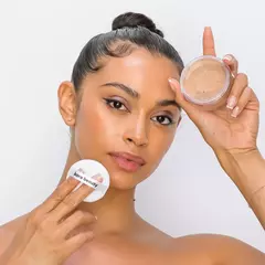 POLVO SUELTO TRANSLUCIDO ESSENTIALS TONO DEEP KARA BEAUTY - Lunaglowshop.cl
