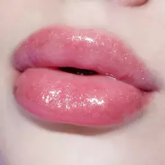 LIP GLOSS LEVEL UP NPC KARA BEAUTY