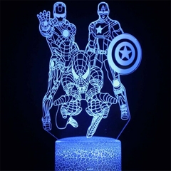 Luminária 3D em placa acrílica super heróis da Marvel Os Vingadores com cabo USB e controle remoto com opção de 16 cores