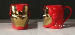 Caneca 3D em porcelana óssea da Marvel