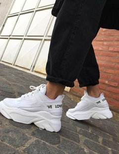 LOVE SHOES