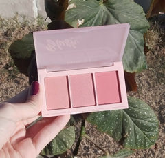 Paleta de rubor x3 colores - Pink 21 - comprar online