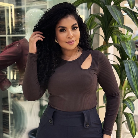 BLUSA CANELADA DETALHE OMBRO - comprar online