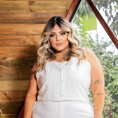 BLUSA DE ALCINHA CRISTAL - PLUS SIZE - comprar online