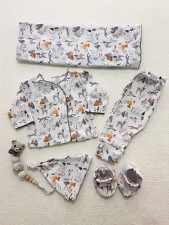 AJUAR ESTAMPADO 5 PIEZAS