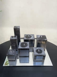 VELAS CUADRADAS NEGRAS