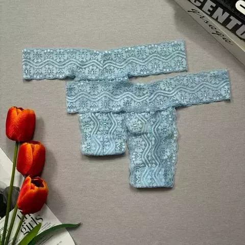 Calcinha renda estreita Frozen