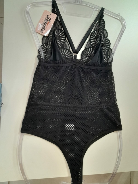 BODY EM RENDA PRETO TAMANHO UNICO