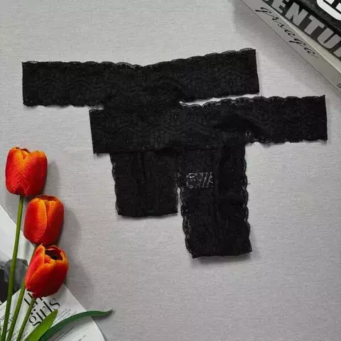 Calcinha renda estreita Preto