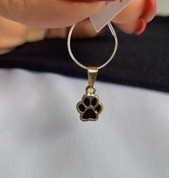 Pingente patinha resina preta - ouro - comprar online