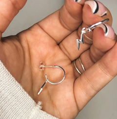 Aros de plata 925 pasante con dije rayo - comprar online