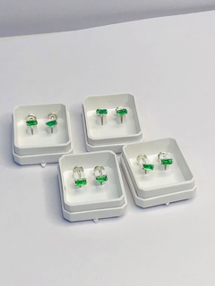 Aros Abridores De Plata Cubics Verde - comprar online