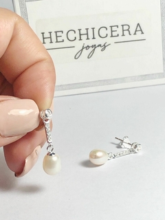 Aros de plata 925 pasantes con símil perla , cubics y micropave colgante