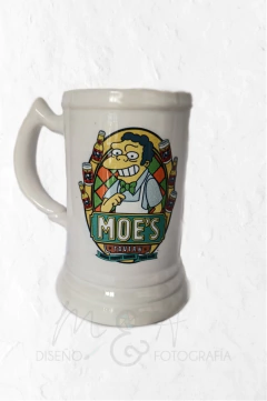 Chopp Moe's tavern
