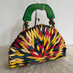 Bolsa Artesanal de madeira Gabriela G - comprar online