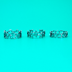 Anillo "Sin Fin" , motivos Corazones - Flores - Estrellas (Acero Quirúrgico)