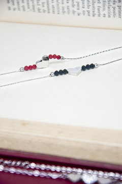 Pulsera finita con Dijes "Corazones" y Cristales (Acero Quirùrgico) - comprar online