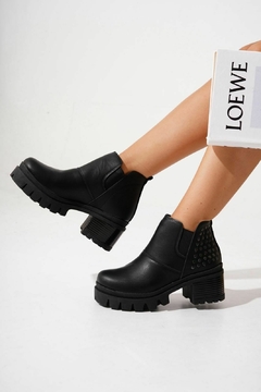 GROOVER TACHAS NEGRAS - tienda online