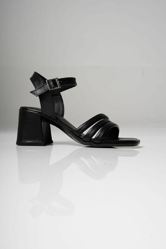 LAYLA NEGRO - comprar online