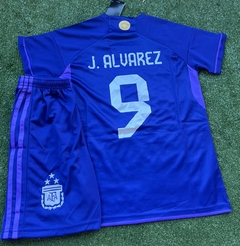 Conjunto Julian Alvarez Argentina Suplente 22/23- 3 estrellas- Parche Campeon- #9 - tienda online