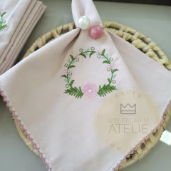 Guardanapo Rosê Bordado - Guirlanda Floral - Kit com 6