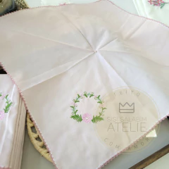 Guardanapo Rosê Bordado - Guirlanda Floral - Kit com 6 - sisisalabimatelie